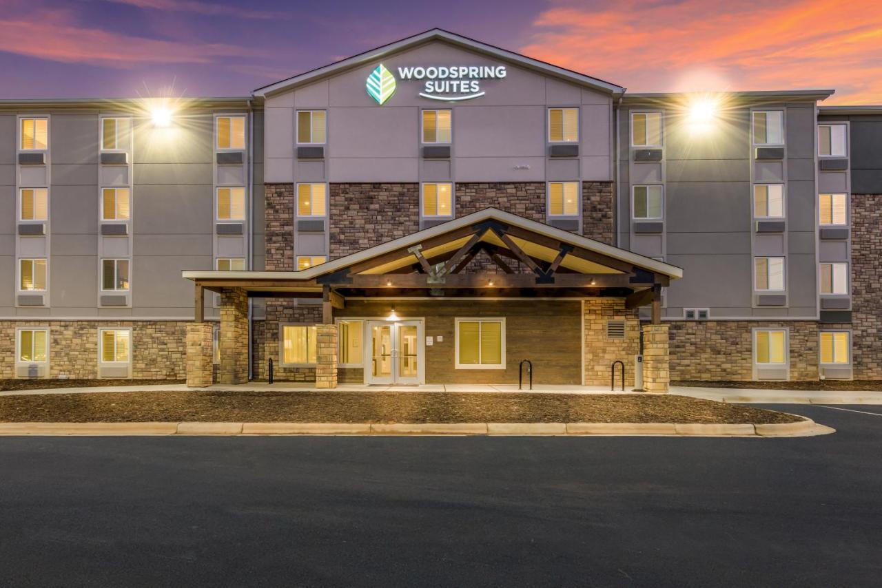 Woodspring Suites Charlotte - University Research Park Exterior foto